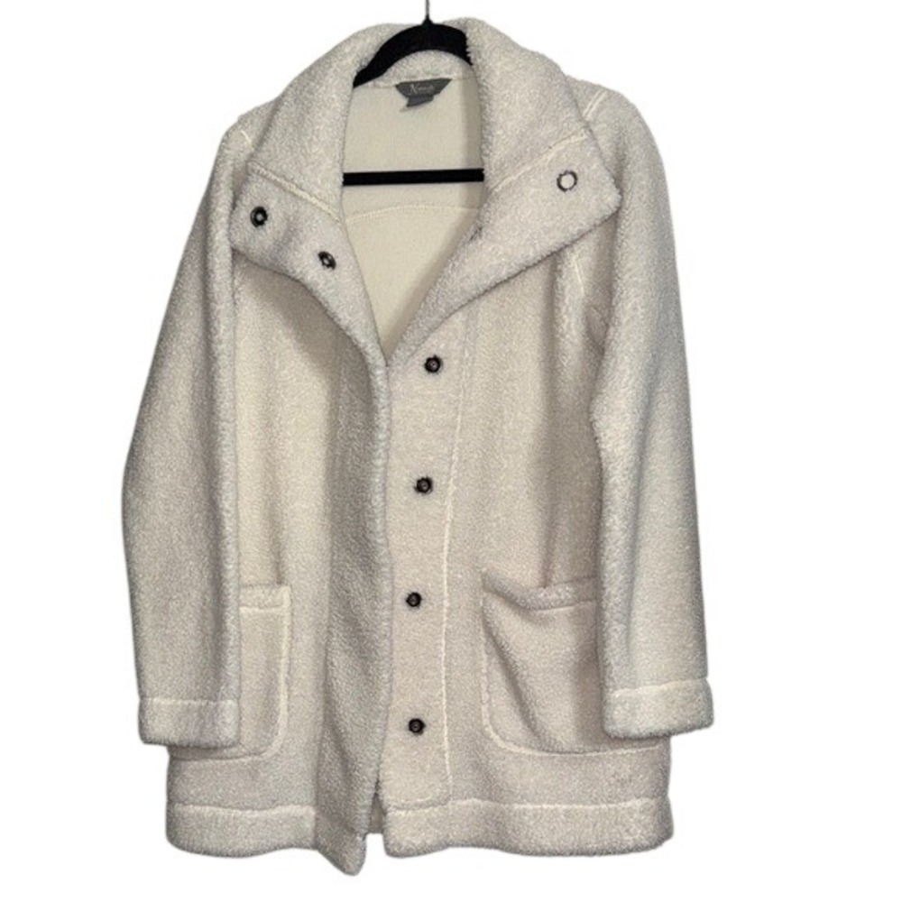Natural Reflections Sherpa Jacket in White and Black